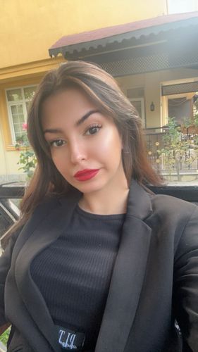 Dilara Bravo
