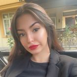 Yazar fotoğrafı
