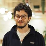 Yazar fotoğrafı